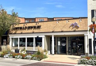 5117 Main Street C, Downers Grove, IL 60515