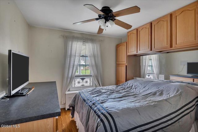 1009 N Westcott Road, Rotterdam, NY 12306