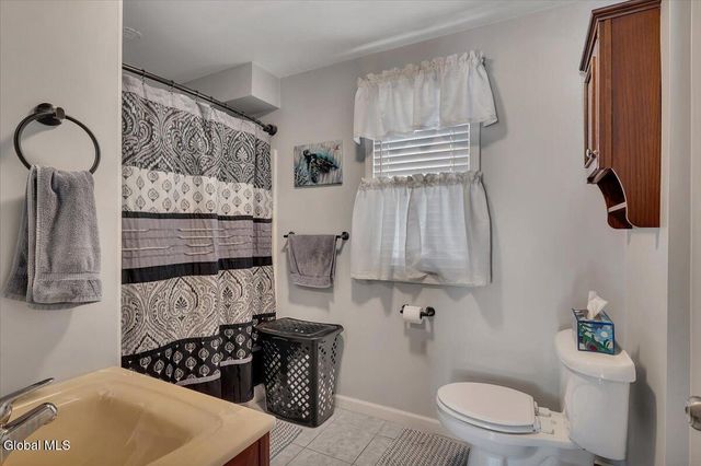 1009 N Westcott Road, Rotterdam, NY 12306