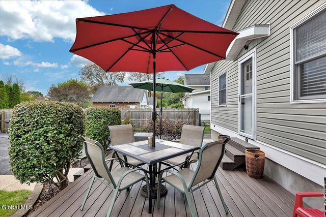 1009 N Westcott Road, Rotterdam, NY 12306