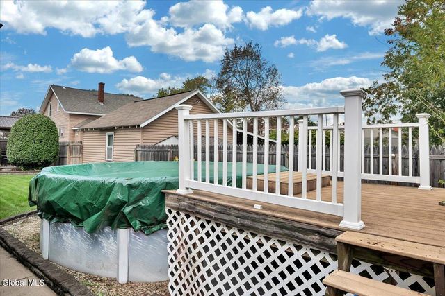 1009 N Westcott Road, Rotterdam, NY 12306