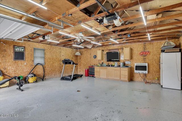 1009 N Westcott Road, Rotterdam, NY 12306