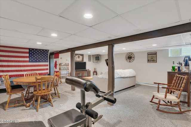 1009 N Westcott Road, Rotterdam, NY 12306