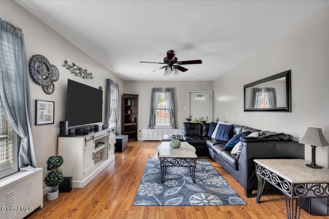 1009 N Westcott Road, Rotterdam, NY 12306