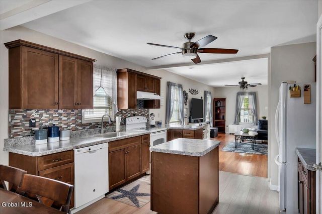 1009 N Westcott Road, Rotterdam, NY 12306