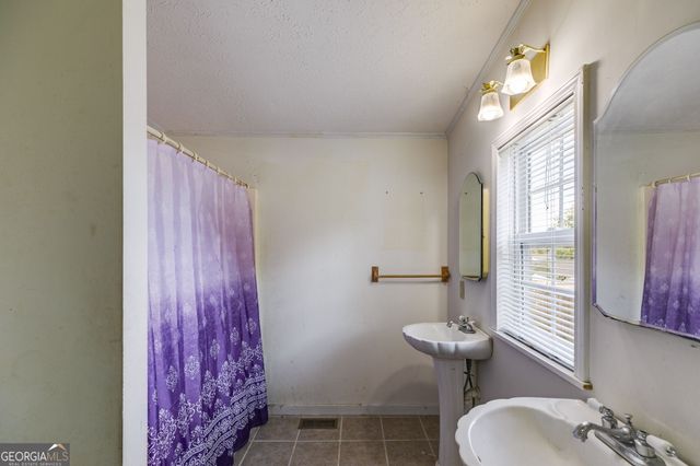 208 Georgia Avenue S, Bremen, GA 30110