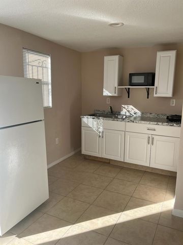 9219 N 28TH STREET, Tampa, FL 33612