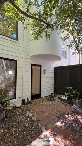 4214 Buena Vista Street 8, Dallas, TX 75205