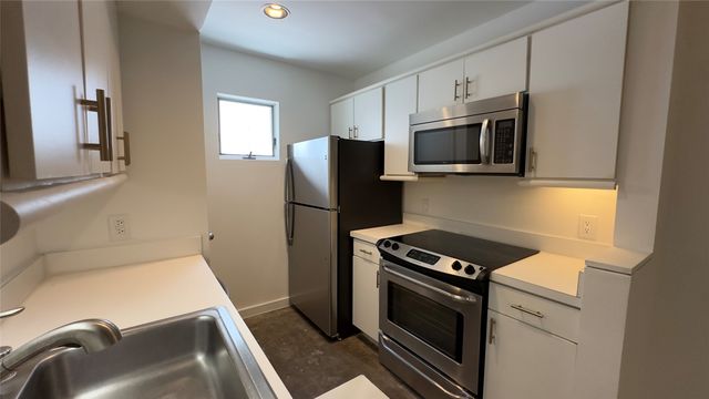 4214 Buena Vista Street 8, Dallas, TX 75205