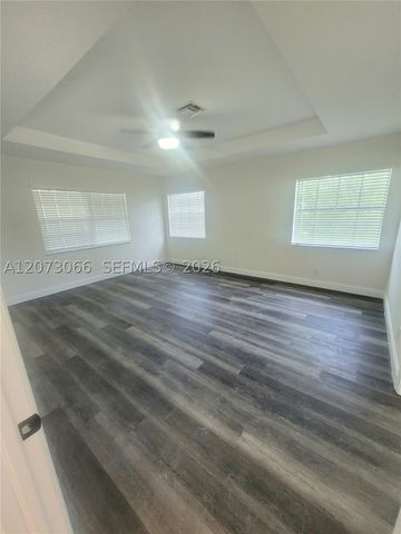 7261 140th Ave N, West Palm Beach, FL 33412