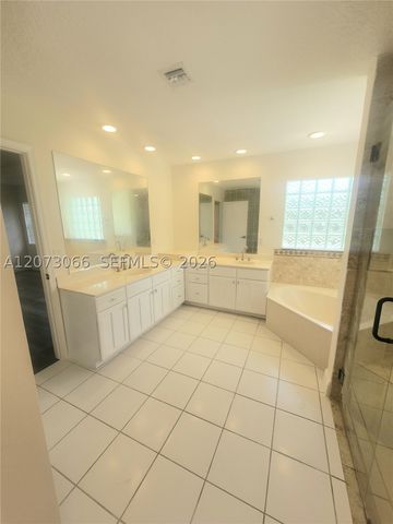 7261 140th Ave N, West Palm Beach, FL 33412