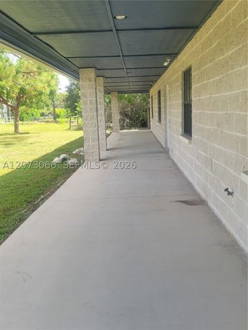 7261 140th Ave N, West Palm Beach, FL 33412