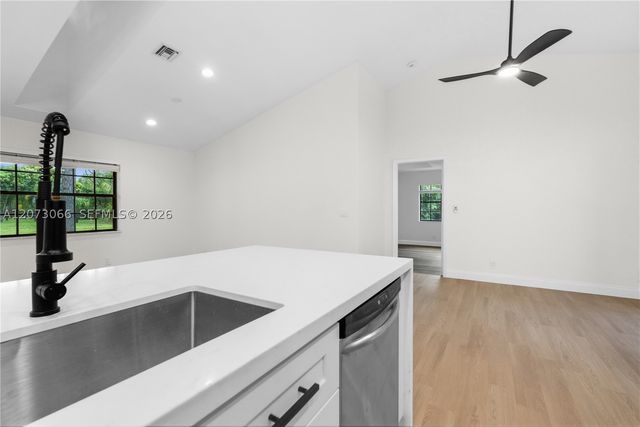 7261 140th Ave N, West Palm Beach, FL 33412
