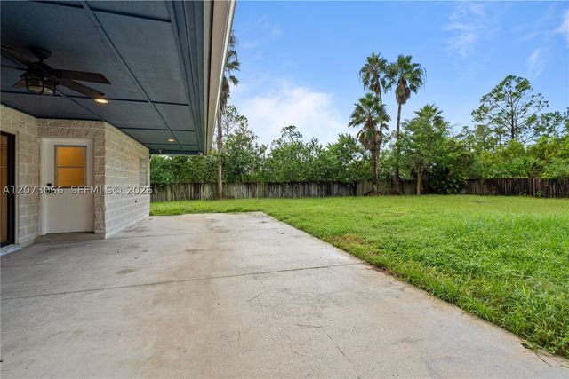 7261 140th Ave N, West Palm Beach, FL 33412