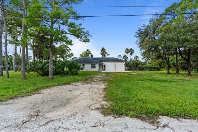 7261 140th Ave N, West Palm Beach, FL 33412