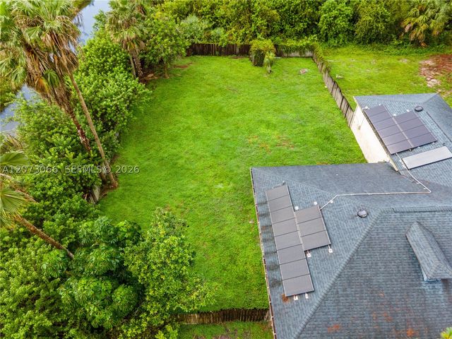 7261 140th Ave N, West Palm Beach, FL 33412