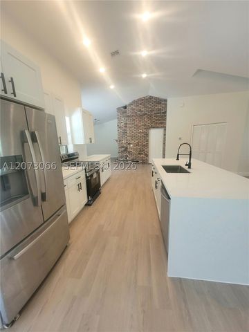7261 140th Ave N, West Palm Beach, FL 33412