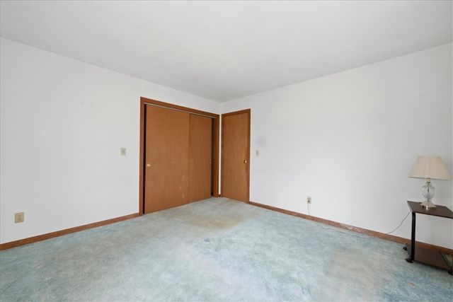 7 Brookview Court, Westerly, RI 02891