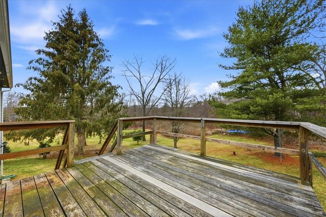 7 Brookview Court, Westerly, RI 02891