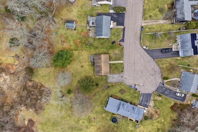 7 Brookview Court, Westerly, RI 02891