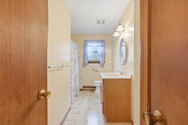 7 Brookview Court, Westerly, RI 02891