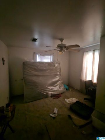 201 37TH AVENUE W, Birmingham, AL 35207