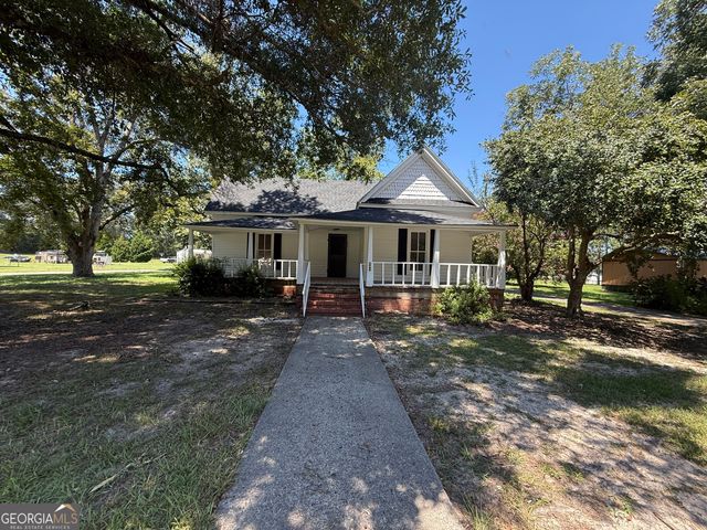 604 Shy Street, Dexter, GA 31019