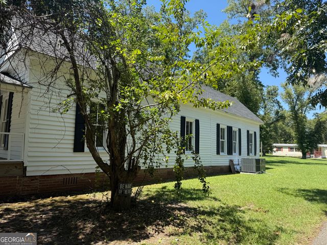 604 Shy Street, Dexter, GA 31019