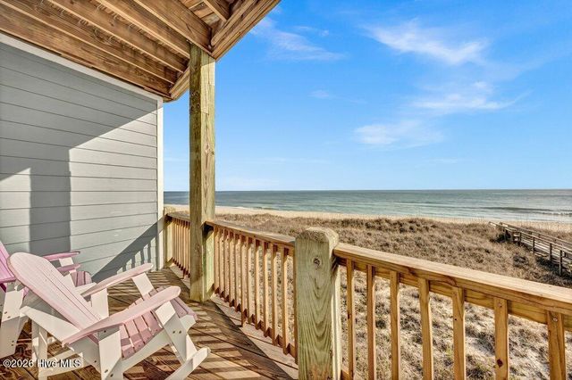 301 Carolina Beach Avenue S Unit 2, Carolina Beach, NC 28428