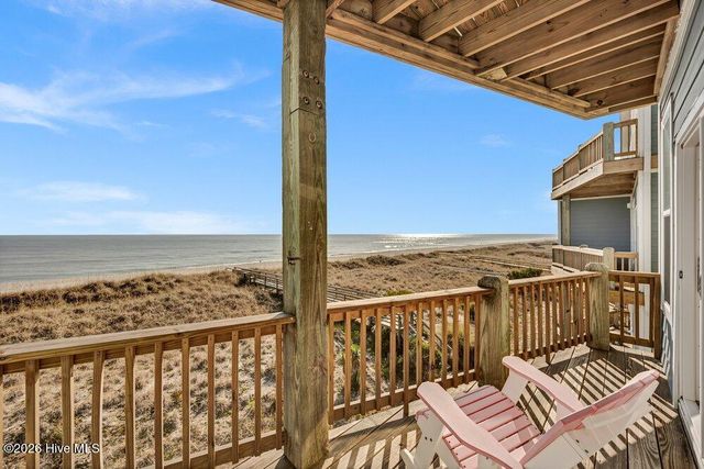 301 Carolina Beach Avenue S Unit 2, Carolina Beach, NC 28428