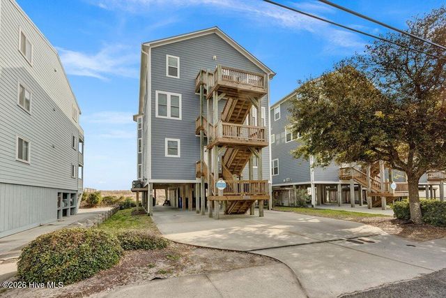 301 Carolina Beach Avenue S Unit 2, Carolina Beach, NC 28428