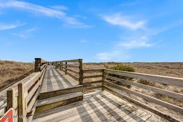 301 Carolina Beach Avenue S Unit 2, Carolina Beach, NC 28428