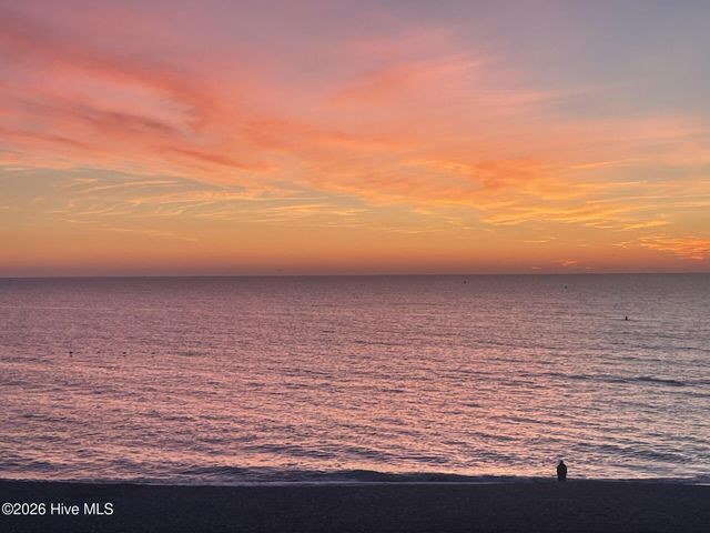 301 Carolina Beach Avenue S Unit 2, Carolina Beach, NC 28428