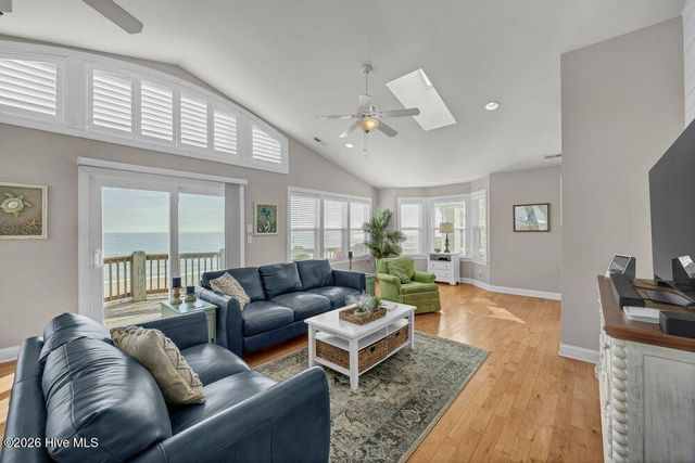 301 Carolina Beach Avenue S Unit 2, Carolina Beach, NC 28428