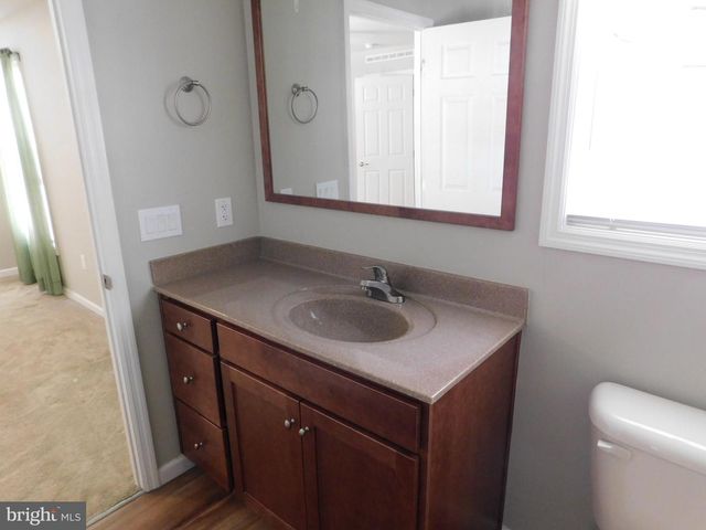 5 SANDPIPER DR, Bechtelsville, PA 19505