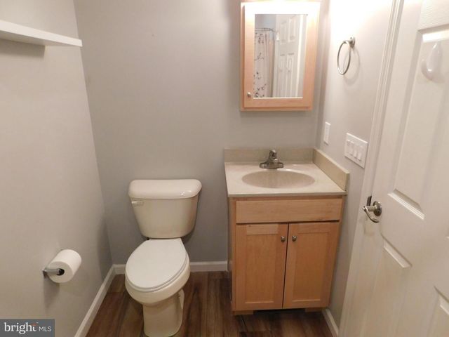 5 SANDPIPER DR, Bechtelsville, PA 19505