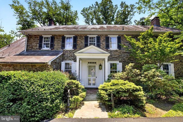 6693 GROVELAND RD, Pipersville, PA 18947