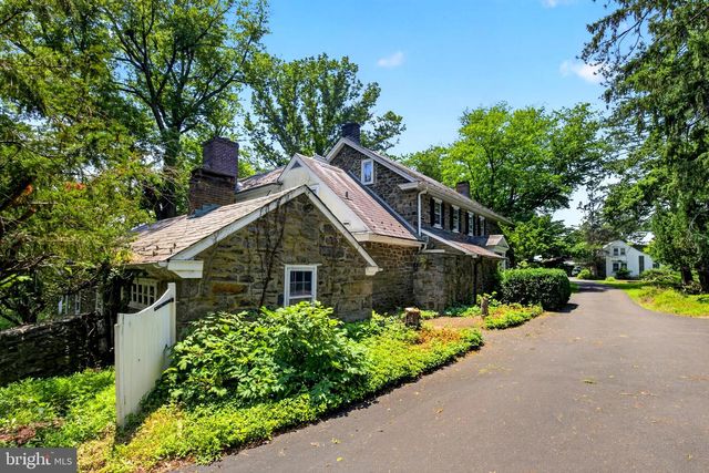 6693 GROVELAND RD, Pipersville, PA 18947