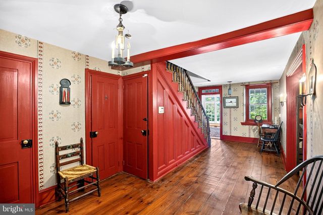 6693 GROVELAND RD, Pipersville, PA 18947