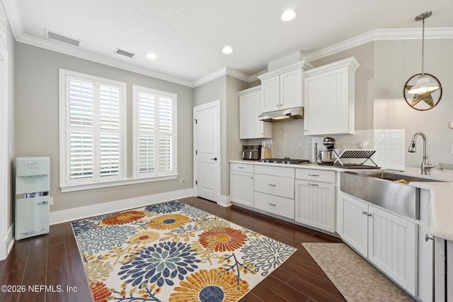 22 HILLER Lane, Ponte Vedra, FL 32081