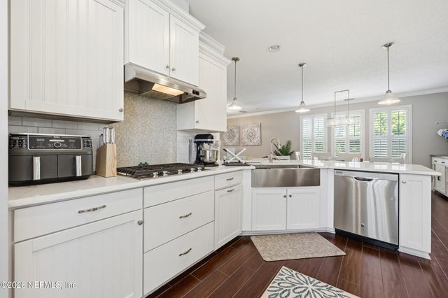 22 HILLER Lane, Ponte Vedra, FL 32081
