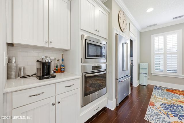 22 HILLER Lane, Ponte Vedra, FL 32081