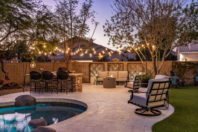 15842 N 7TH Drive, Phoenix, AZ 85023