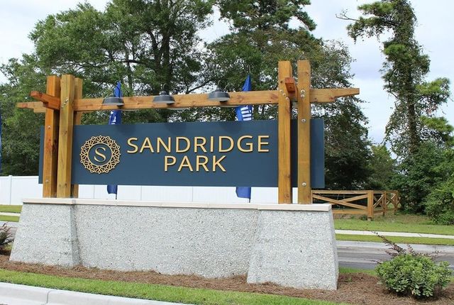 680 Grateful Dr., Little River, SC 29566