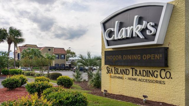 680 Grateful Dr., Little River, SC 29566