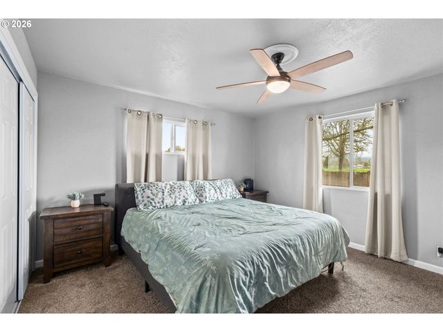 4033 HANNA St, Roseburg, OR 97471