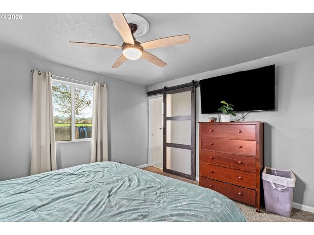 4033 HANNA St, Roseburg, OR 97471