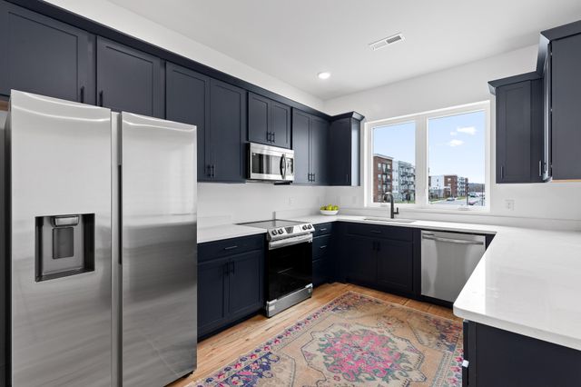 3311+ Aberdeen Row, Chattanooga, TN 37410