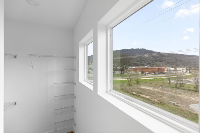 3311+ Aberdeen Row, Chattanooga, TN 37410