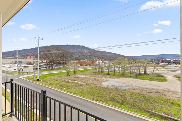 3311+ Aberdeen Row, Chattanooga, TN 37410